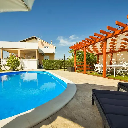 Svetko By Interhome Vakantiehuis *